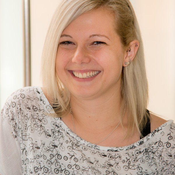 Dr Susi Seibt