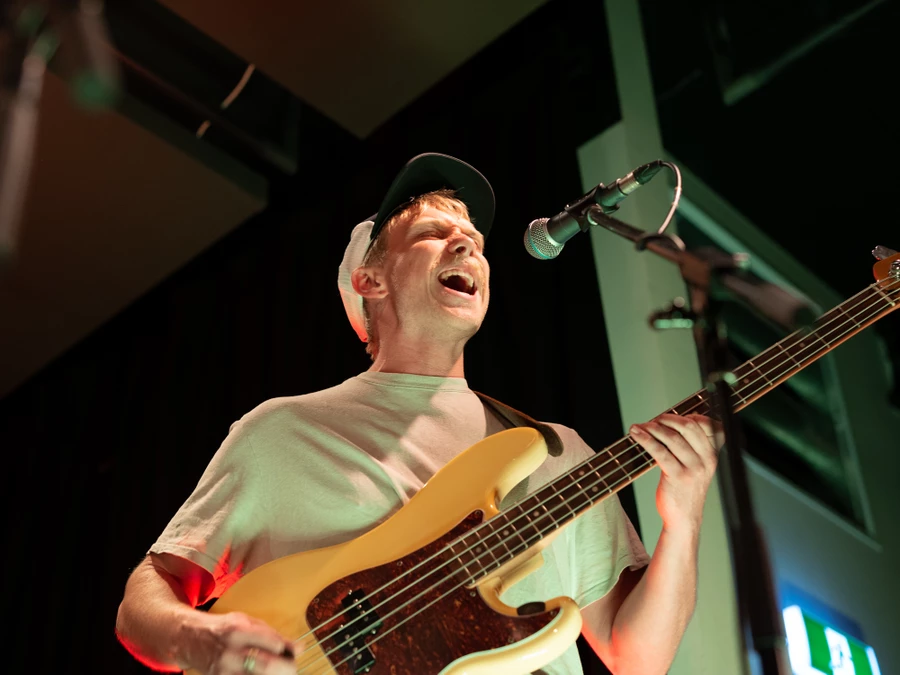 King Stingray Live at RRR 2
