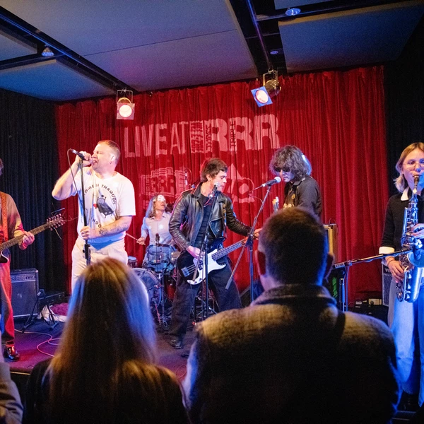 Station Model Violence Live at RRR 3