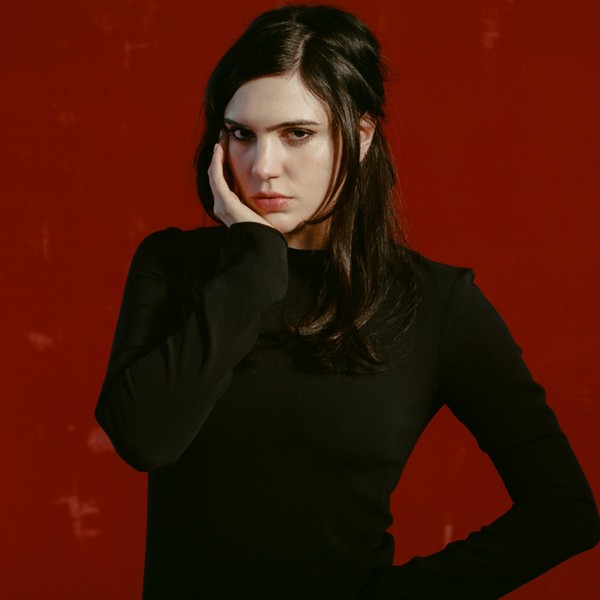 Julia Cumming by Ebru Yildiz