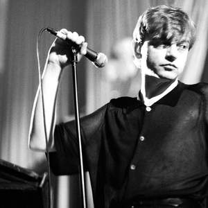 Mark E Smith