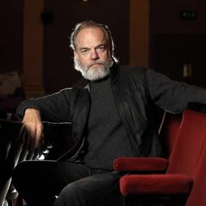 Hugo Weaving