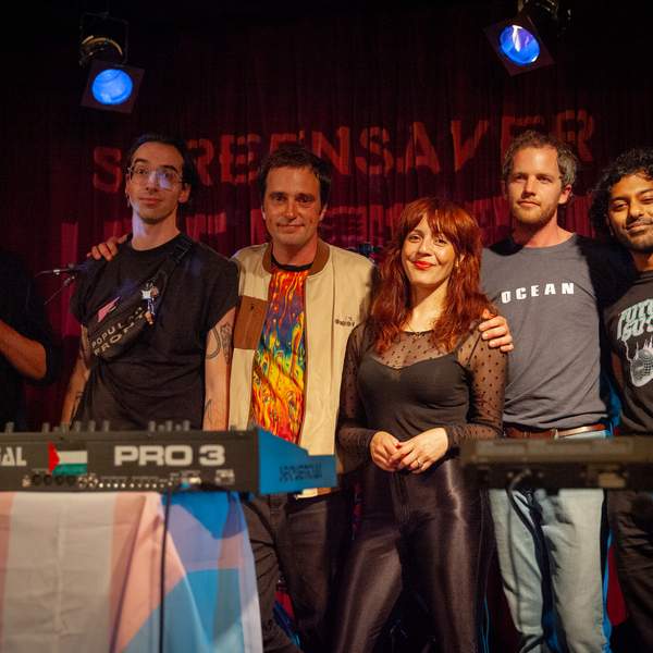 screensaver Live at RRR 1