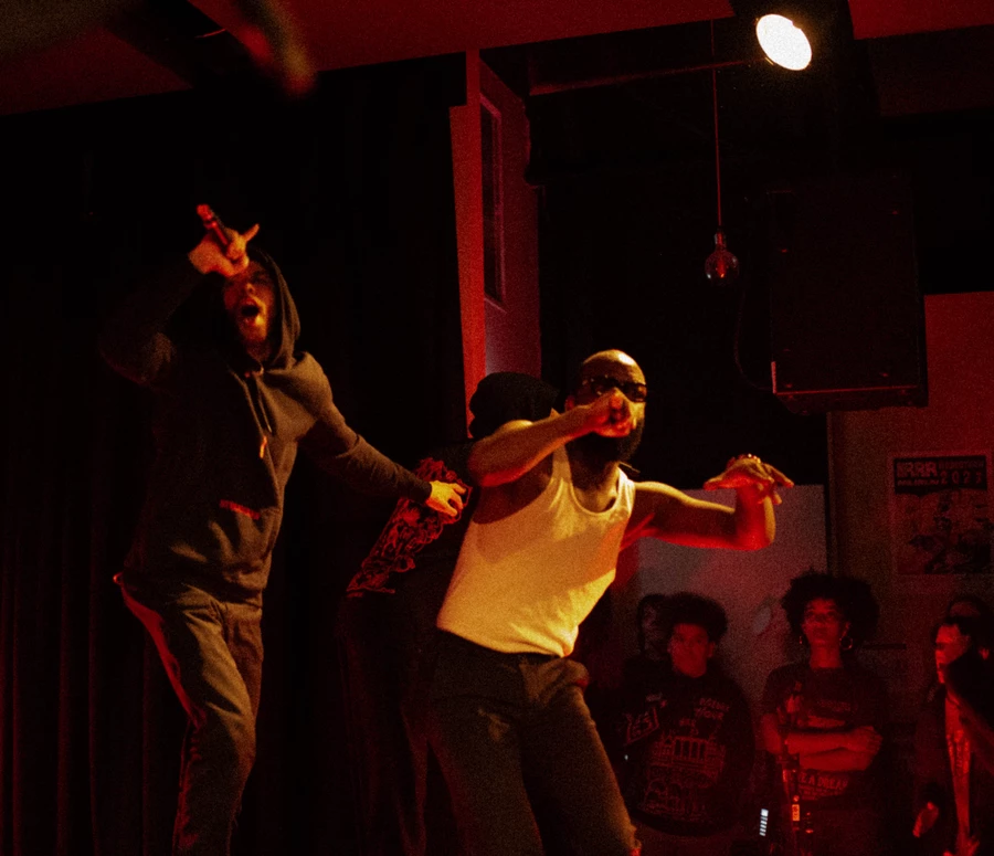 Genesis Owusu Live at RRR 9