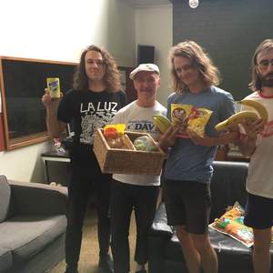 King Gizzard & The Lizard Wizard - Banana Lounge Broadcasting