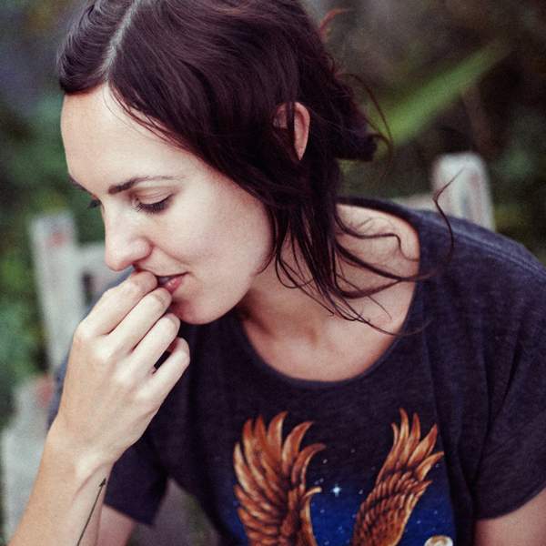 Holly Throsby on Backstory