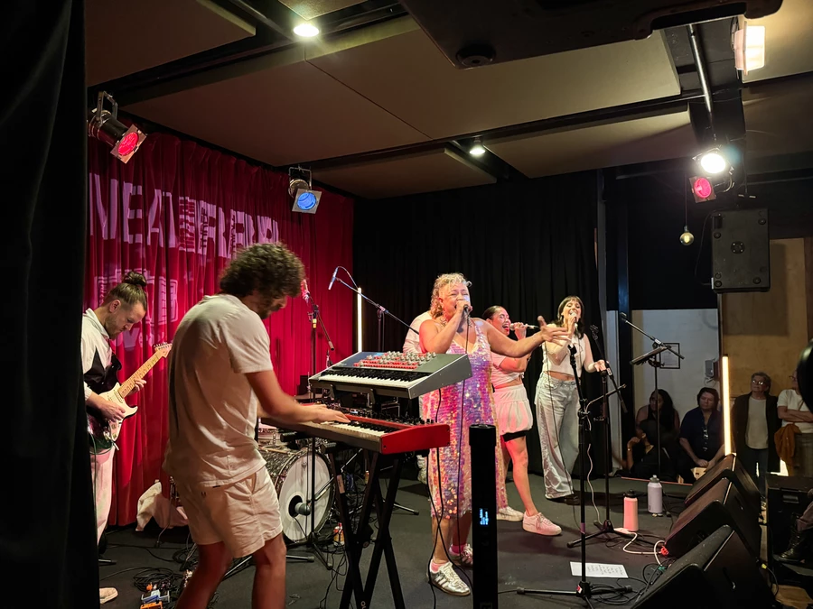 Kylie Auldist Live at RRR 1