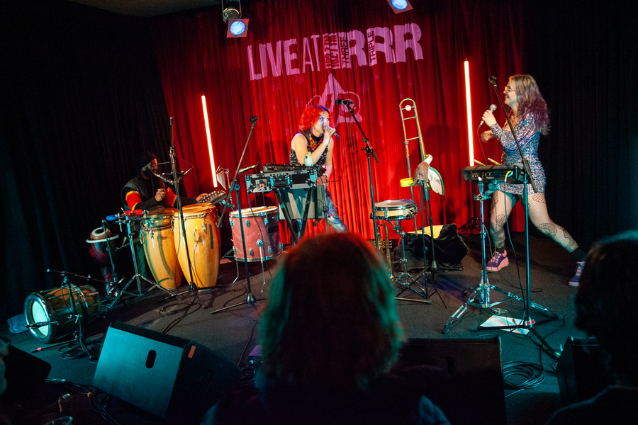 Charlie Needs Braces Live at RRR 8