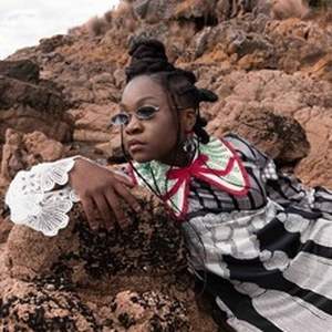 Kim Thompson & Alan Weedon - Breaking and Entering