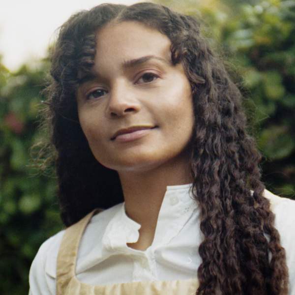 Erika de Casier by Gloria Berenice Moreno
