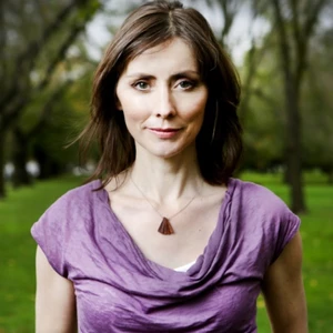 Christine Kenneally