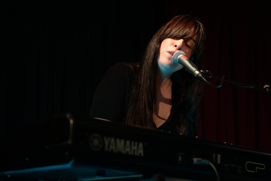 Sarah Mary Chadwick Live at RRR 3