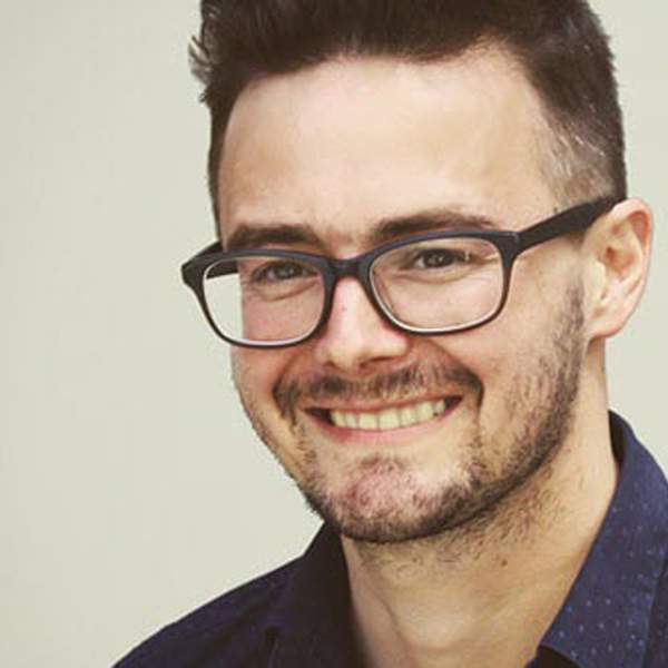 Charlie Lewis Headshot