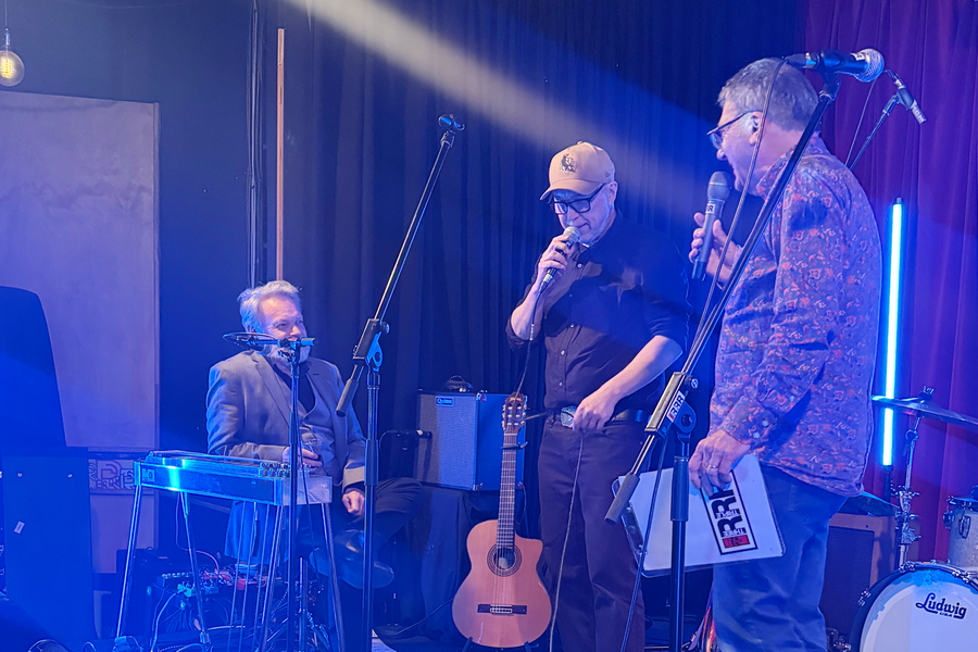 Snarski Live at RRR 8