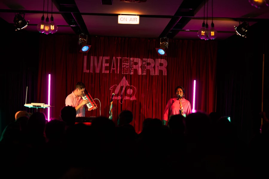 Wrong Way Up Live at RRR 8