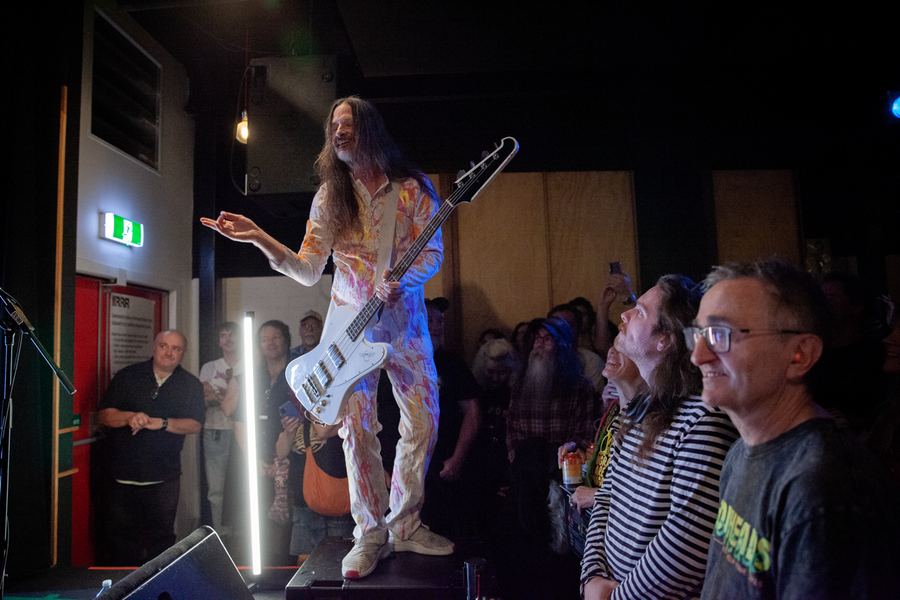 Redd Kross Live at RRR 3