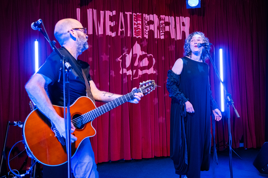 Frente Live at RRR 4