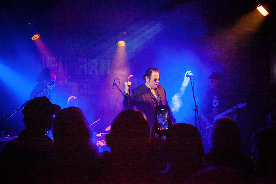 Sacred Cowboys Live at RRR 9