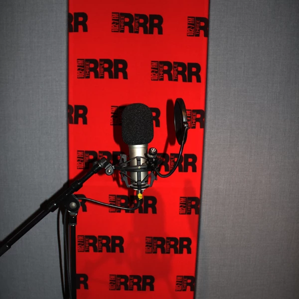 Station generic image mic and logo