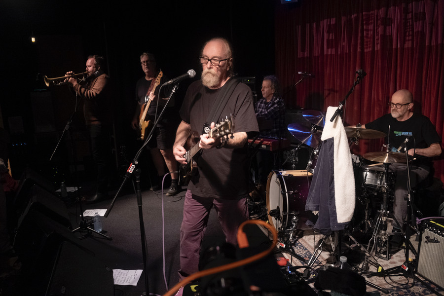 Ed Kuepper Live at RRR 10