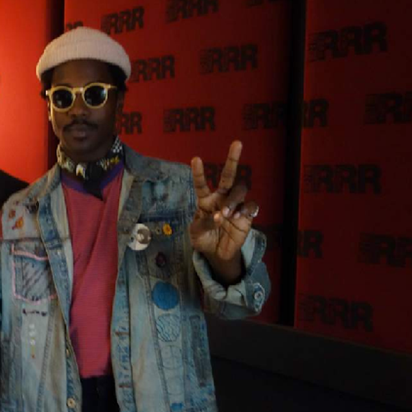 Channel Tres Crop