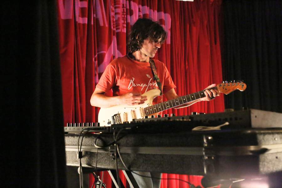 Drifting Clouds Live at RRR 08