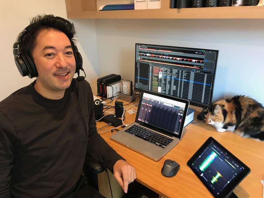Ennio Styles broadcasting from home