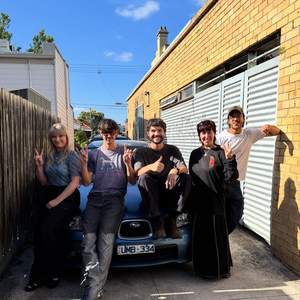 Birdsnake Live at RRR 1