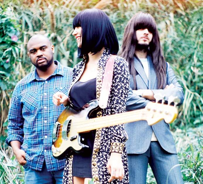 Segments: Get Down: The Ambient Grooves of Khruangbin — Triple R 102 ...