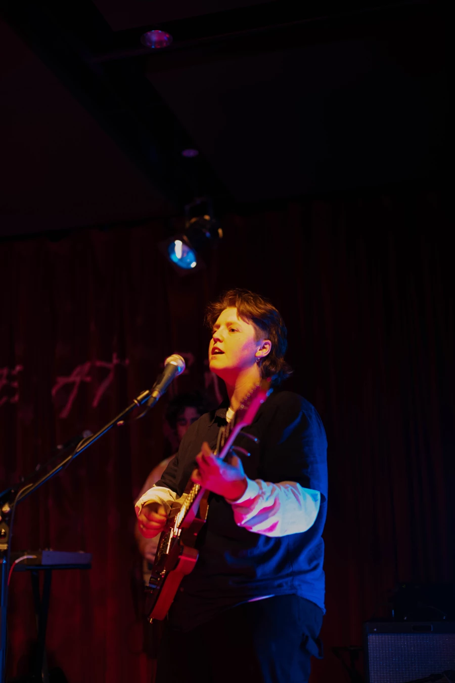 Angie McMahon Live at RRR 4
