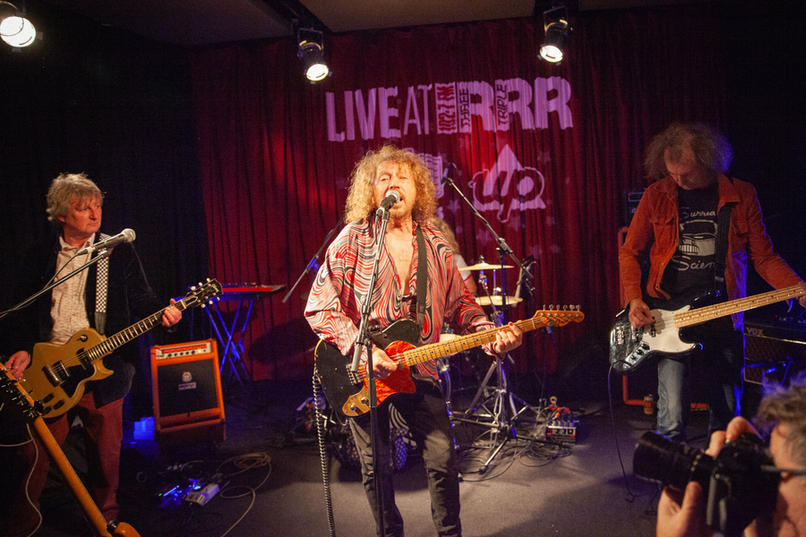 The Scientists Live at RRR 1