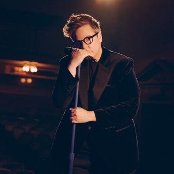 Hannah Gadsby - The Evening Muse