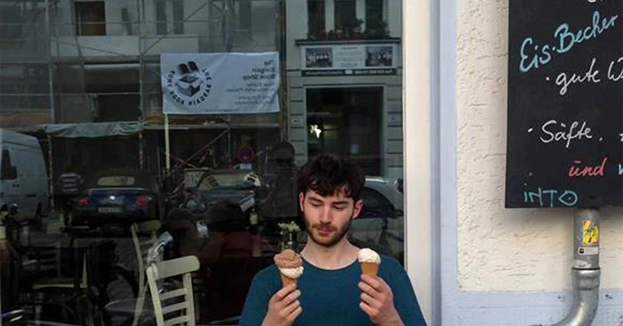 Vaughan Quinn - April Amnesty 2019 - No Branding