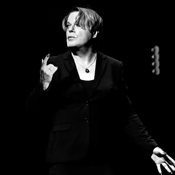 suzy-eddie-izzard-2026