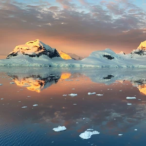 Antarctica Sunset