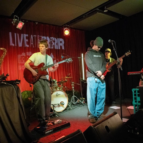 Miles Nautu Live at RRR 1