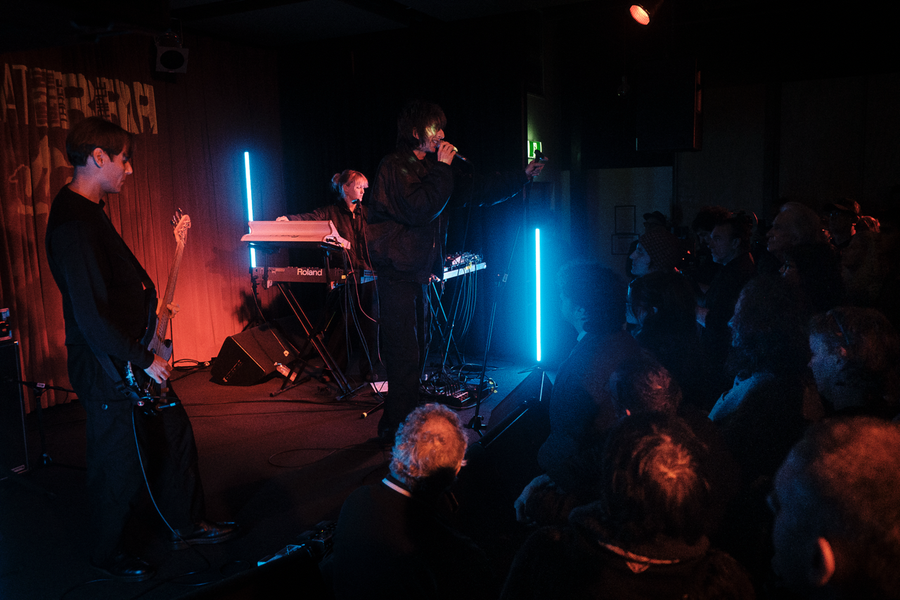 The Horrors Live at RRR 8
