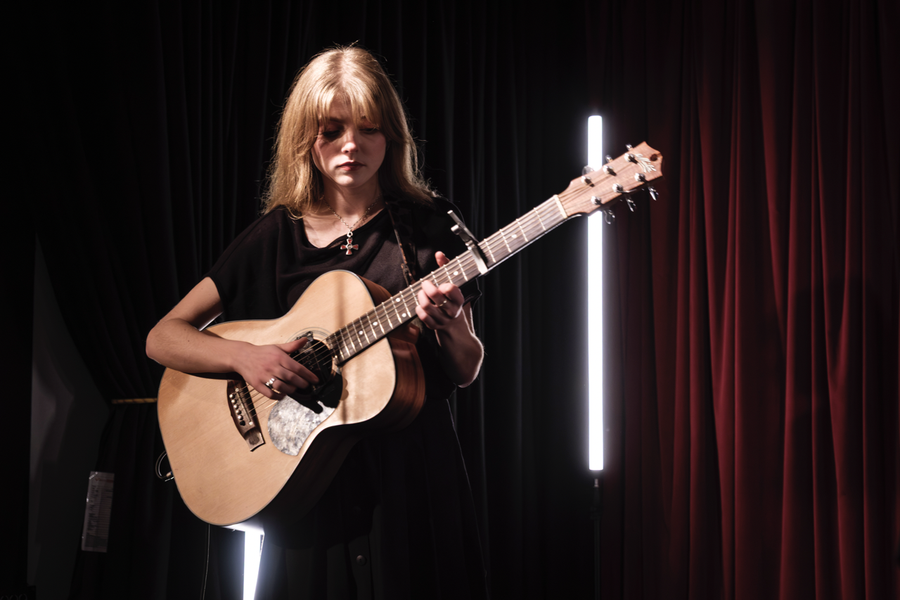 Folk Bitch Trio Live at RRR 7