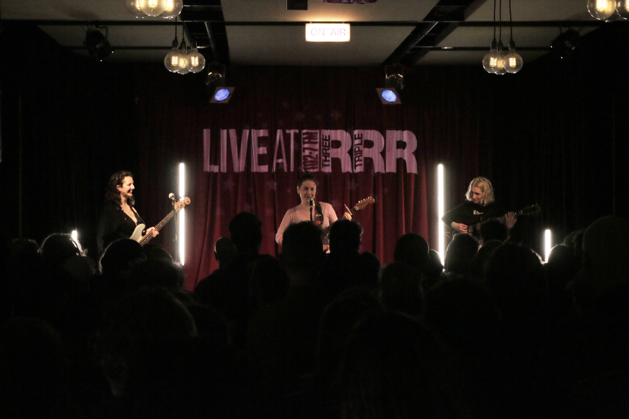 Emma Russack Live at RRR 3