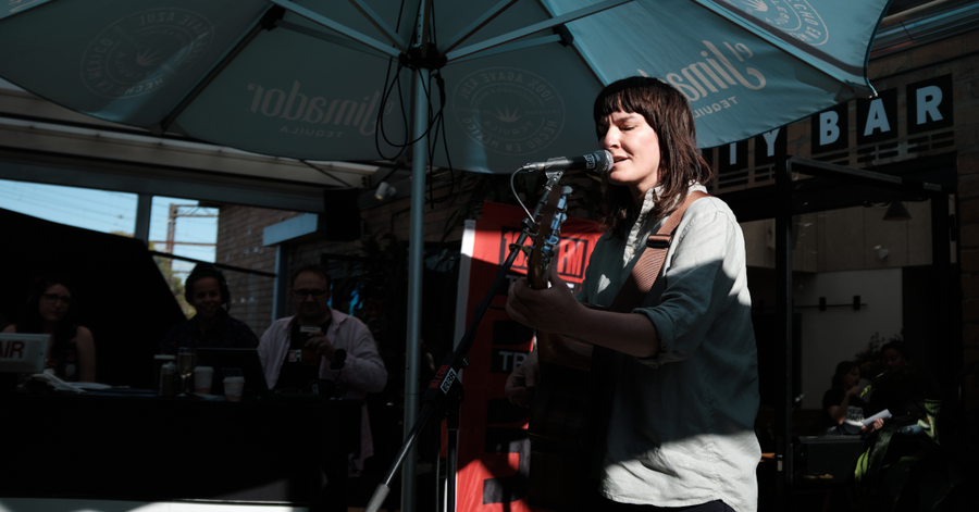 Smithie OB Jen Cloher