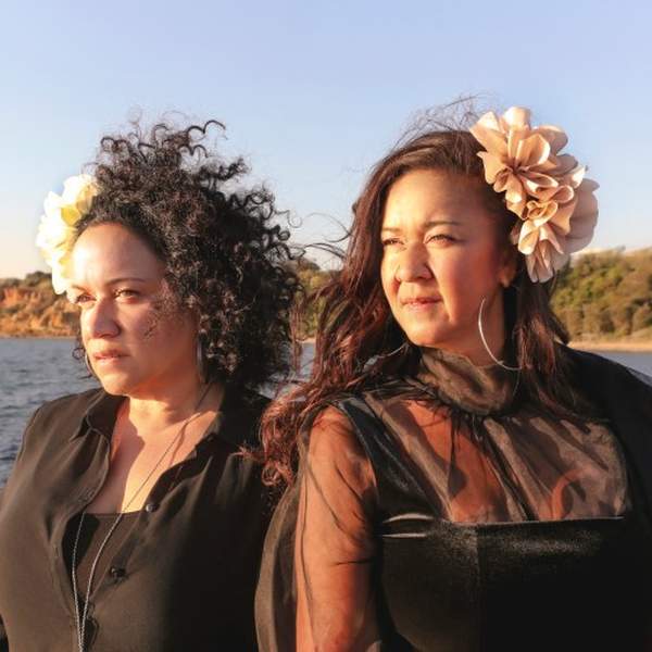 Vika and Linda