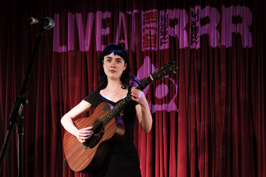 Folk Bitch Trio Live at RRR 5