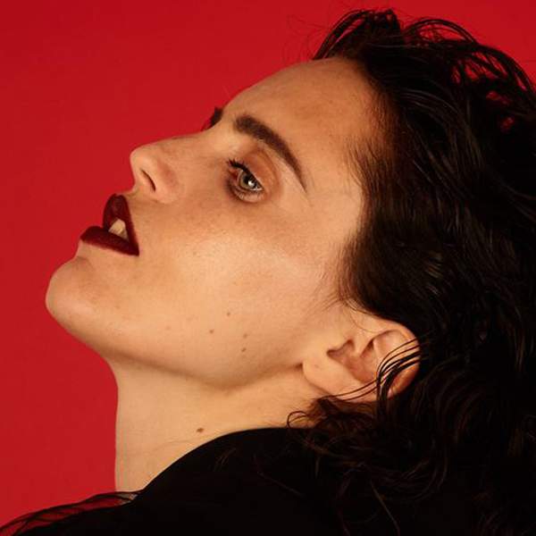 Anna Calvi Promo Image