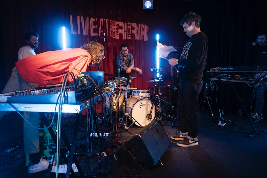 Big Yawn Live at RRR 10