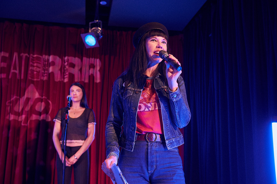 Ela Stiles Live at RRR 11